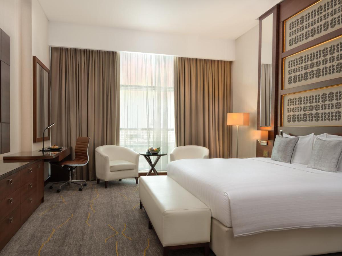 Hotel Dusitd2 Salwa Ad Dawhah Esterno foto Deluxe Room