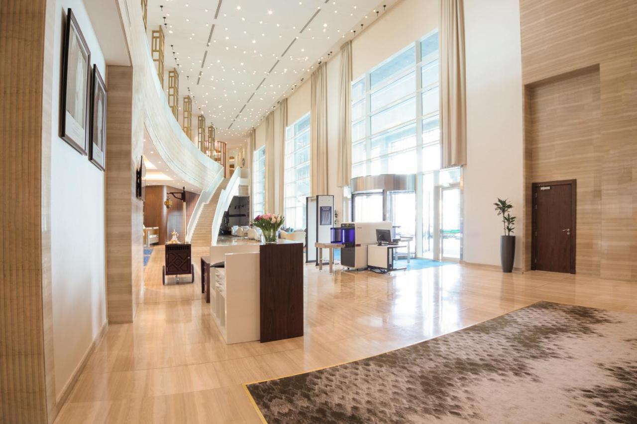 Hotel Dusitd2 Salwa Ad Dawhah Esterno foto The lobby of the hotel