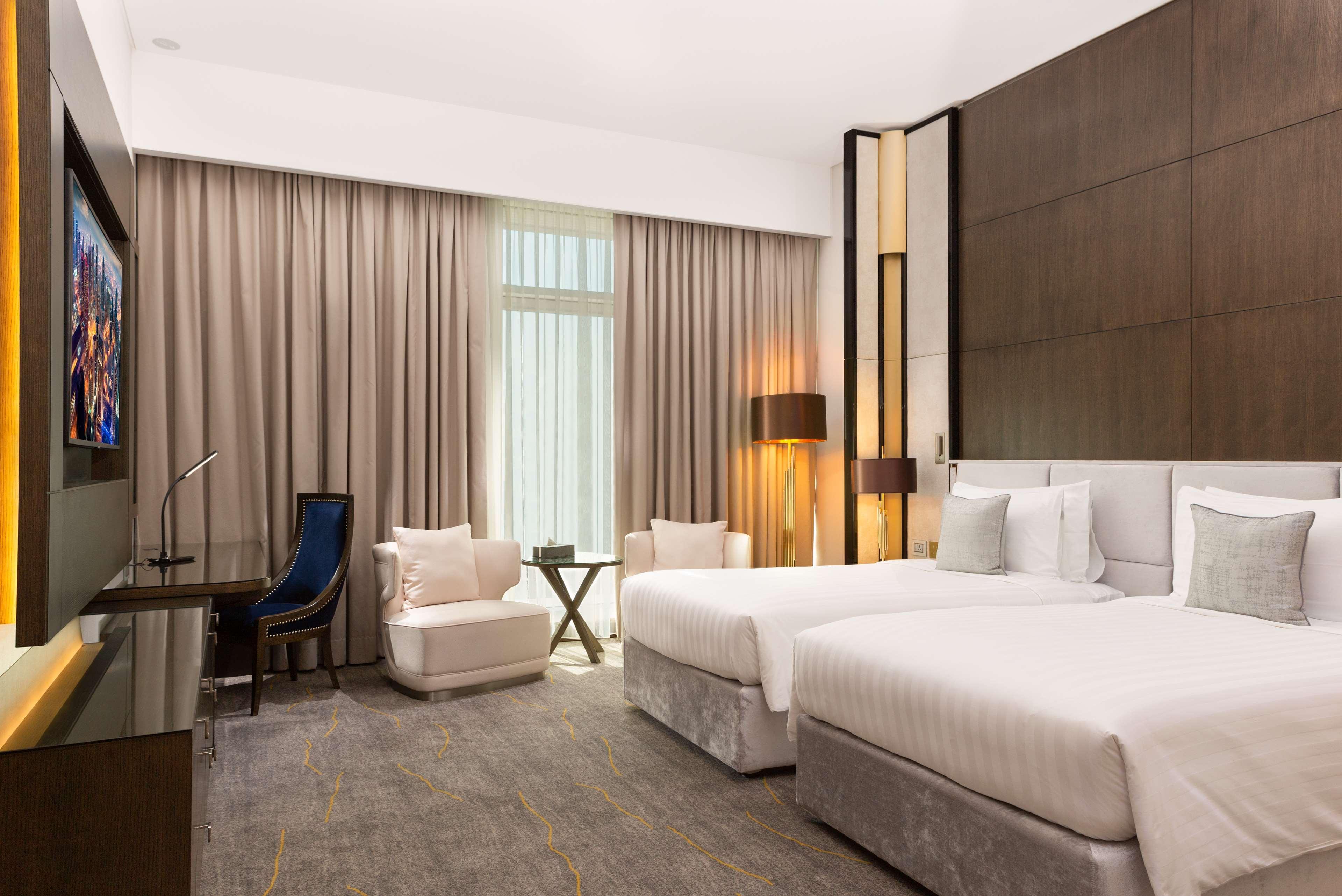 Hotel Dusitd2 Salwa Ad Dawhah Esterno foto