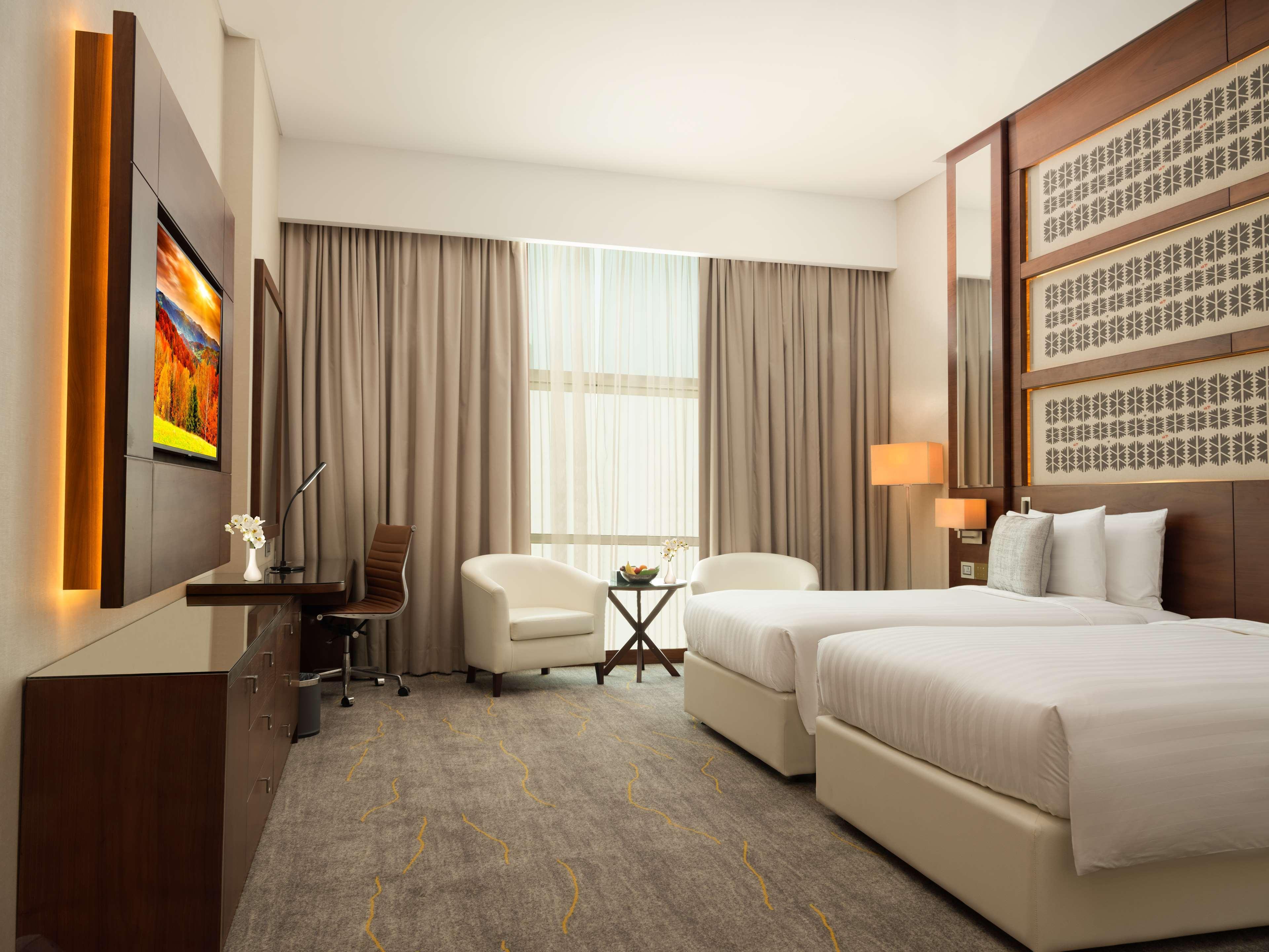 Hotel Dusitd2 Salwa Ad Dawhah Esterno foto Deluxe Room